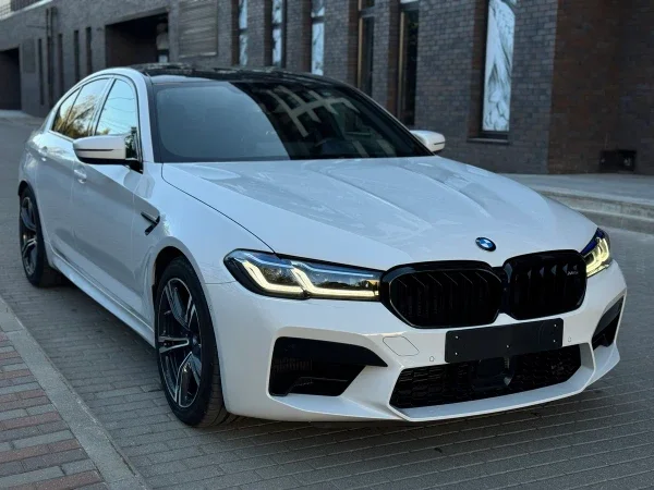 Зачем инженеры BMW намеренно оставляют в машинах дефекты